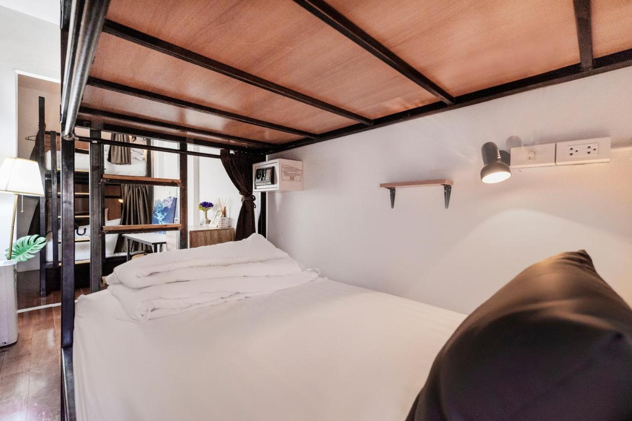 Oyo 685 Am Bed Hostel بانكوك المظهر الخارجي الصورة