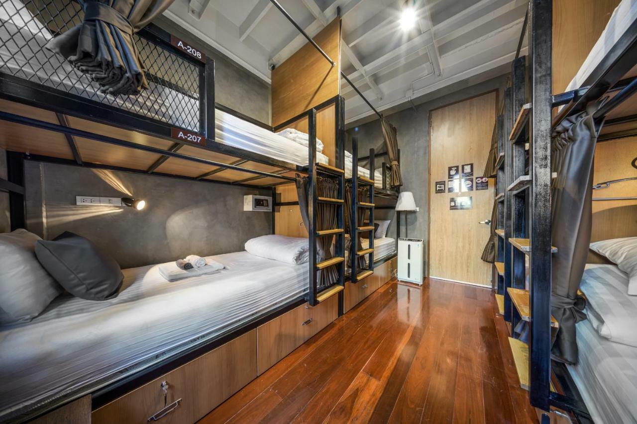 Oyo 685 Am Bed Hostel بانكوك المظهر الخارجي الصورة